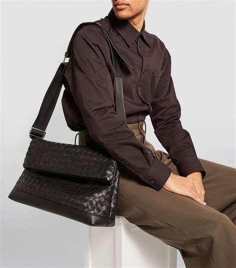 bottega veneta singapore|bottega veneta messenger bag.